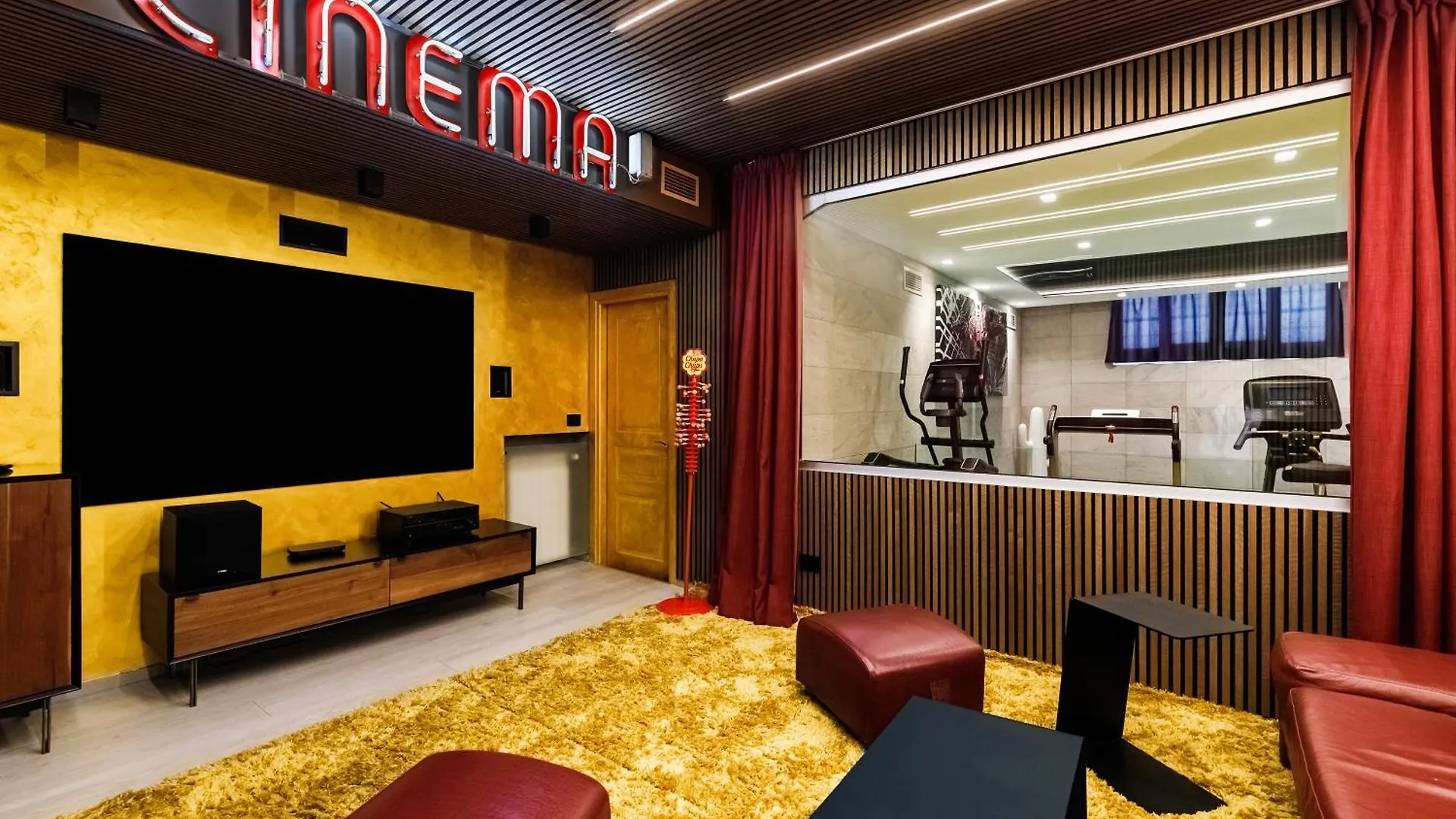 N18 Luxury Boutique Apartment With A Private Pool & Spa Milan 0*,