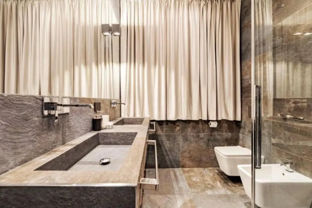N18 Luxury Boutique Apartment With A Private Pool & Spa Milan 0*,  Italy