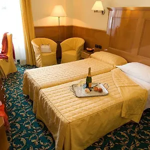 Cinque Giornate Hotell